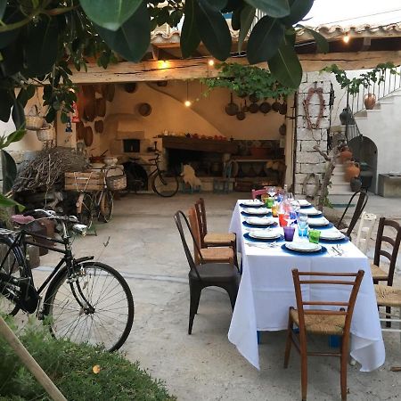 Lughia Bed & Breakfast Tortoli Ngoại thất bức ảnh