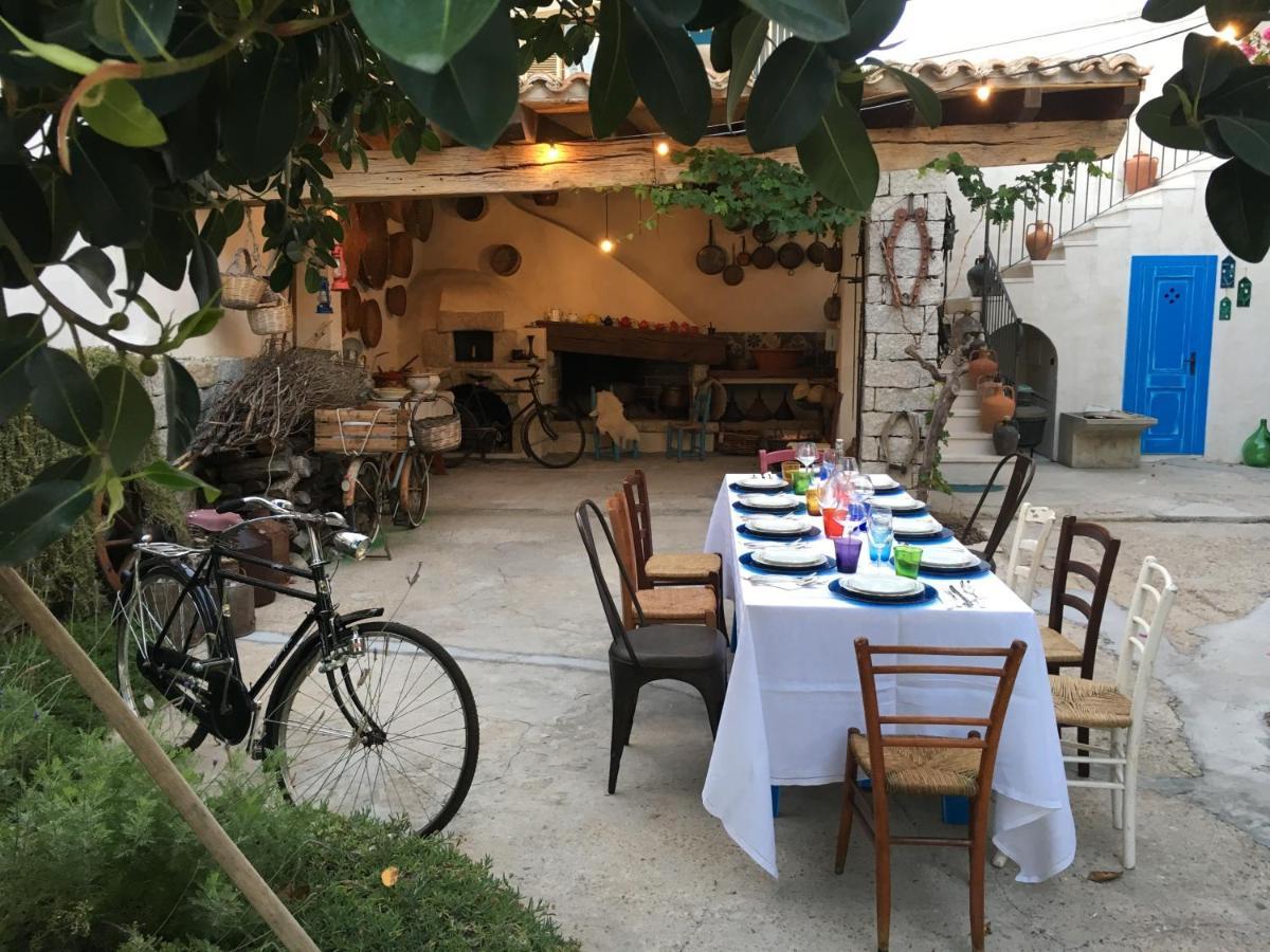Lughia Bed & Breakfast Tortoli Ngoại thất bức ảnh
