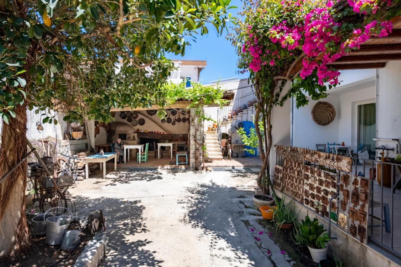 Lughia Bed & Breakfast Tortoli Ngoại thất bức ảnh