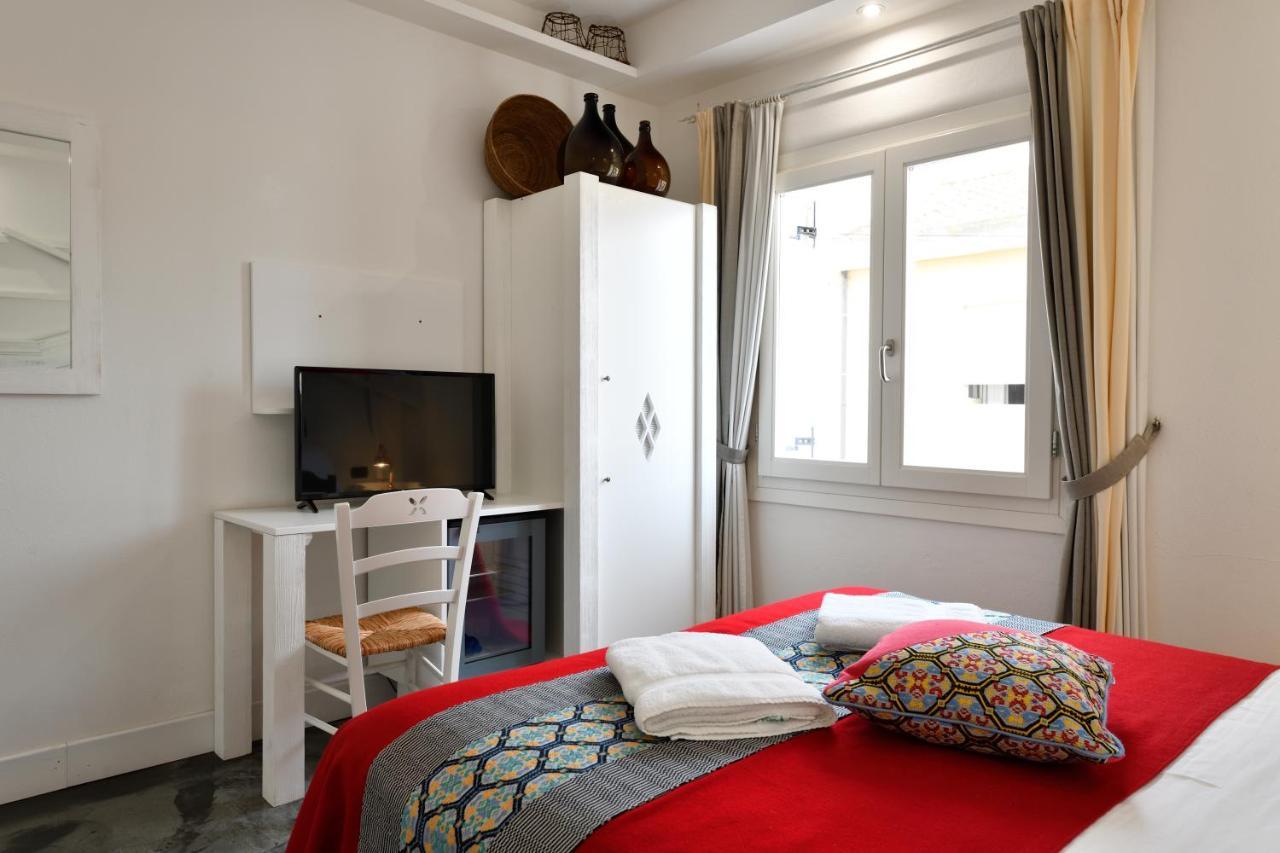 Lughia Bed & Breakfast Tortoli Ngoại thất bức ảnh
