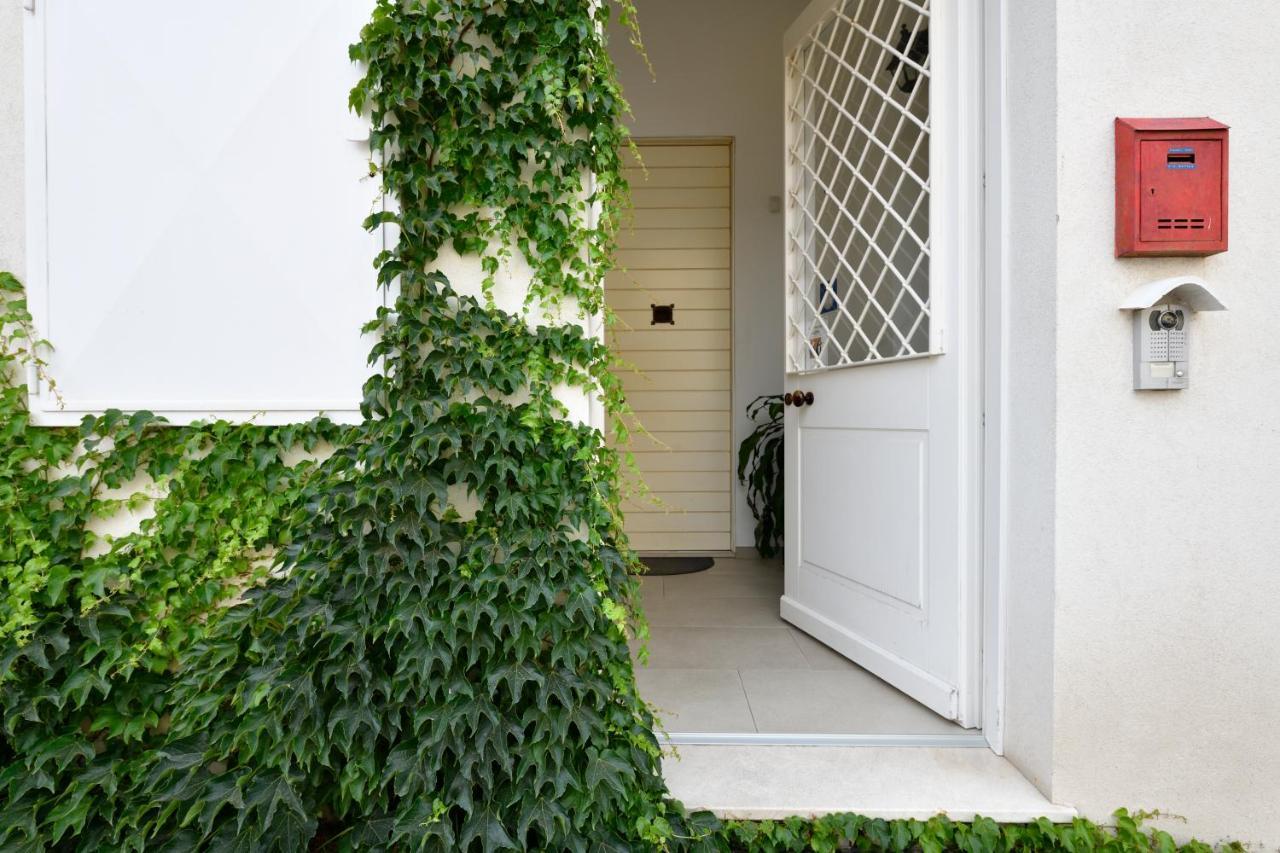 Lughia Bed & Breakfast Tortoli Ngoại thất bức ảnh