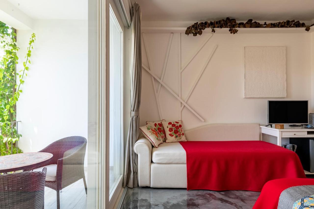 Lughia Bed & Breakfast Tortoli Ngoại thất bức ảnh