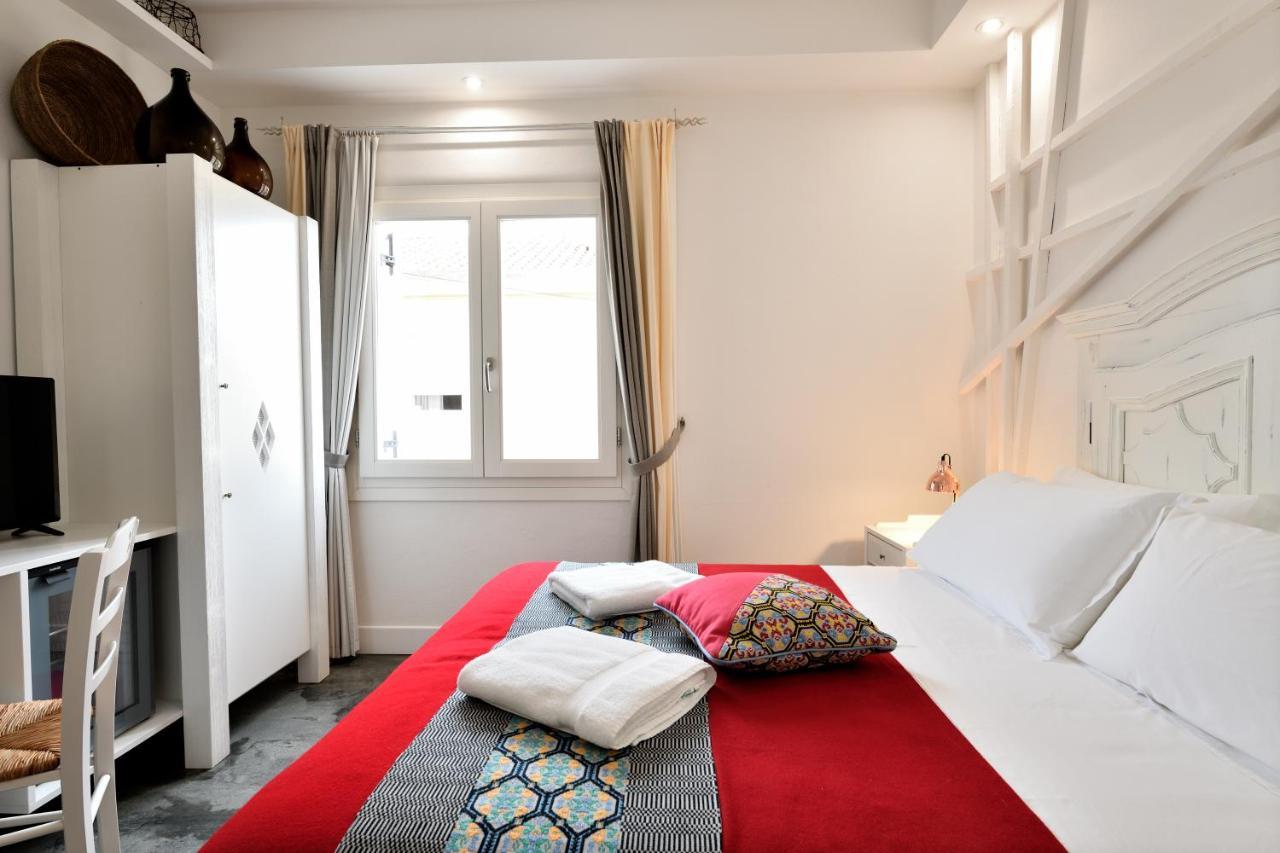 Lughia Bed & Breakfast Tortoli Ngoại thất bức ảnh
